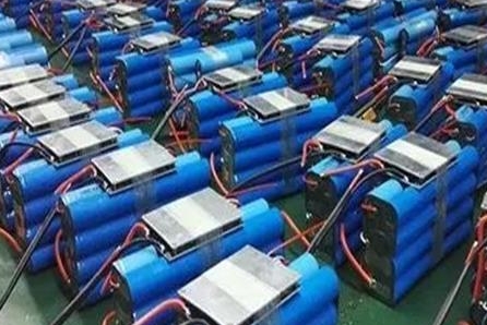 上海回收公司来讲下外国废旧电池的回收处理方式吧/>
<blockquote class=
